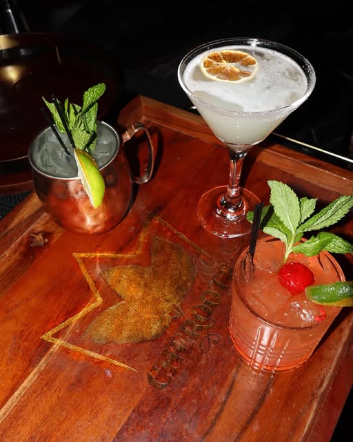 Cypress lounge
